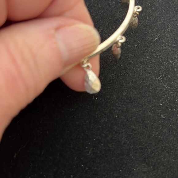 Silvertone bangle - Picture 3 of 3